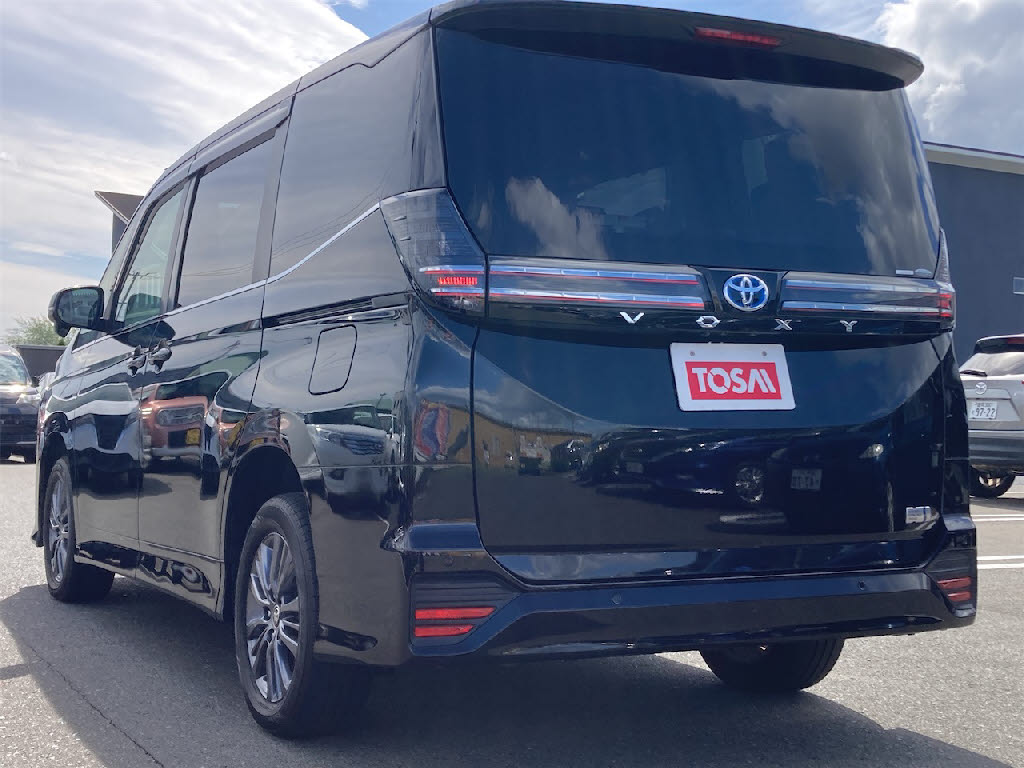 トヨタ ヴォクシーハイブリッド13枚目