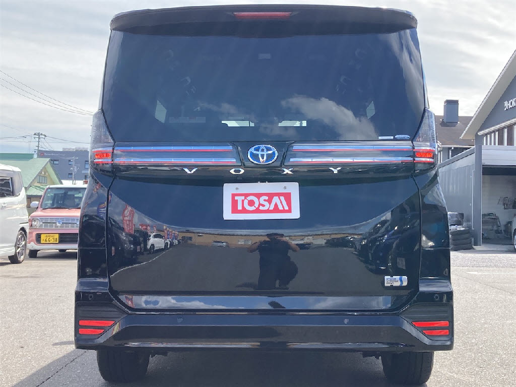 トヨタ ヴォクシーハイブリッド15枚目