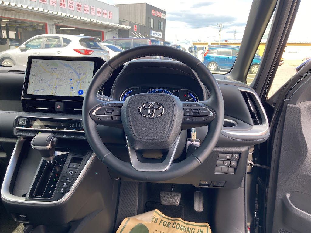 トヨタ ヴォクシーハイブリッド19枚目