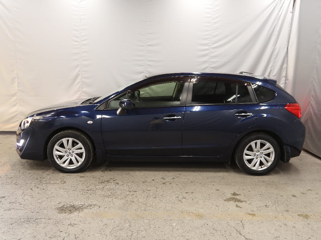 スバル インプレッサスポーツ13枚目