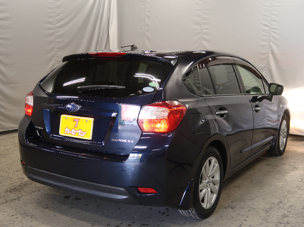 スバル インプレッサスポーツ1枚目