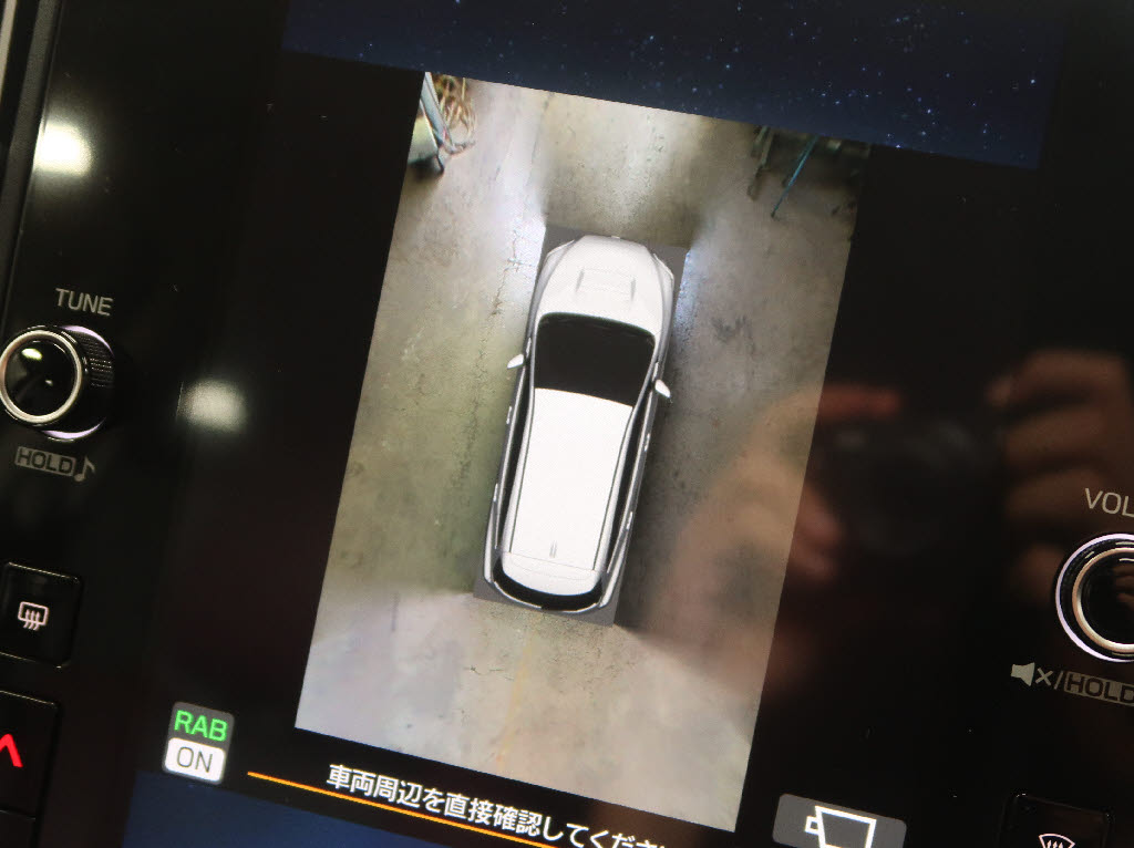 スバル レヴォーグ14枚目