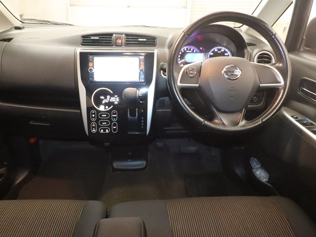 ニッサン デイズ2枚目