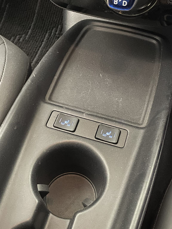 トヨタ プリウス18枚目