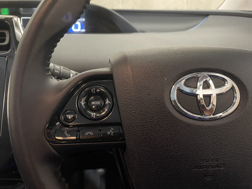 トヨタ プリウス19枚目