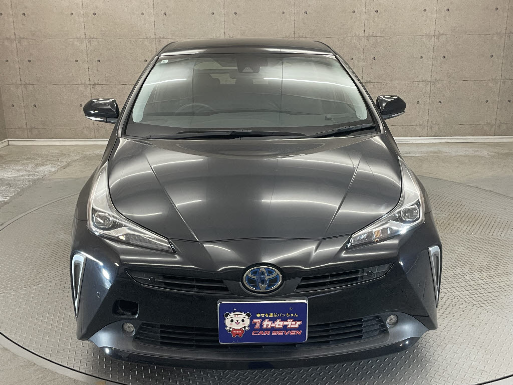 トヨタ プリウス8枚目