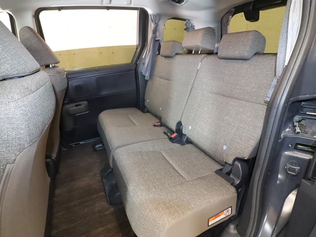 トヨタ シエンタ ハイブリッド8枚目