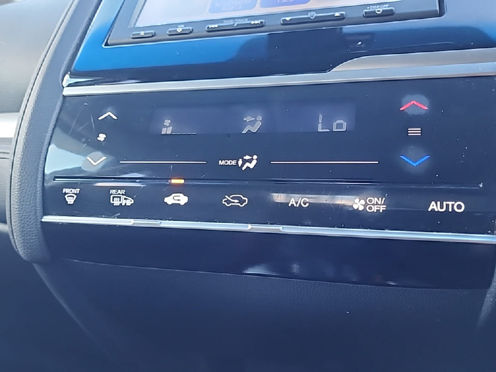 ホンダ フィットハイブリッド9枚目