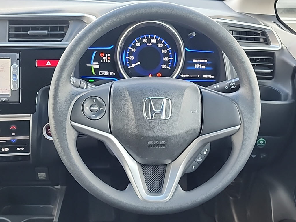 ホンダ フィットハイブリッド4枚目