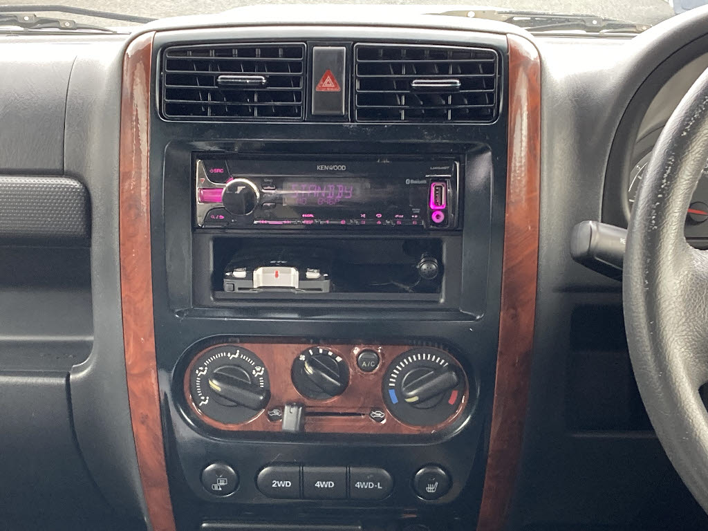 スズキ ジムニーW4枚目