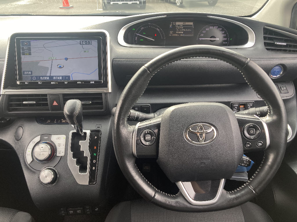 トヨタ シエンタ ハイブリッド3枚目