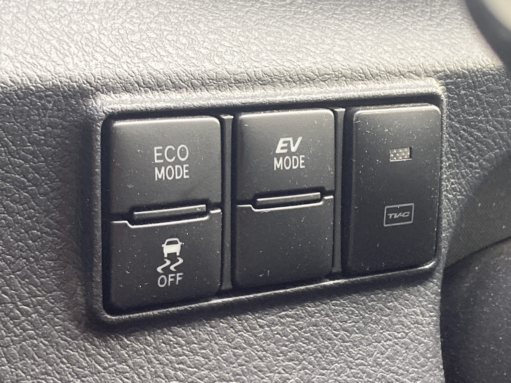 トヨタ シエンタ ハイブリッド8枚目