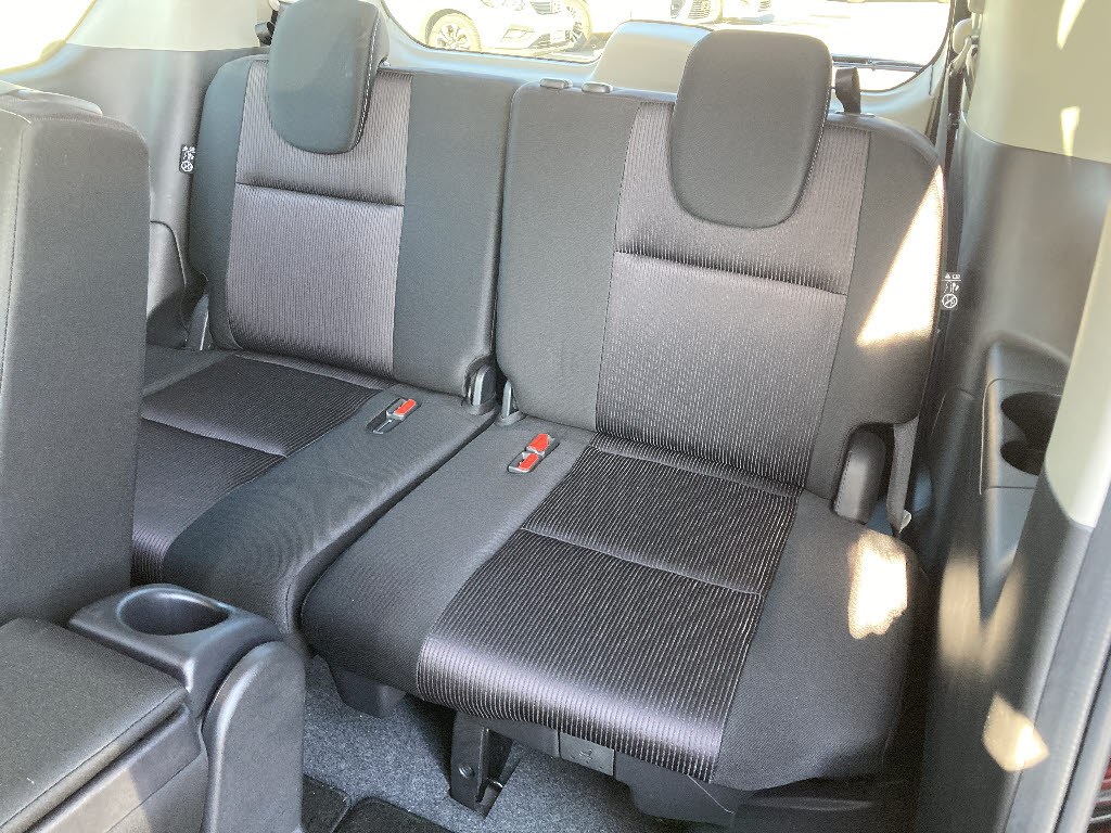 ニッサン セレナＨＶ15枚目