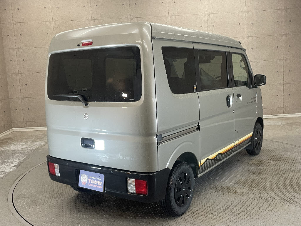 スズキ エブリイV1枚目