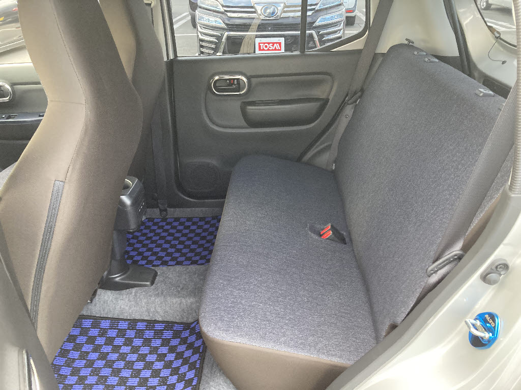 スズキ アルト15枚目