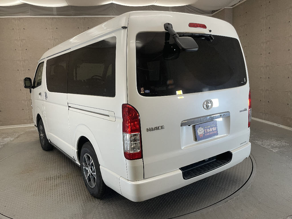 トヨタ ハイエースＶ12枚目