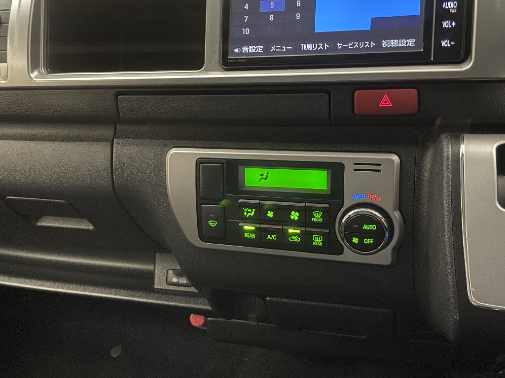 トヨタ ハイエースＶ18枚目