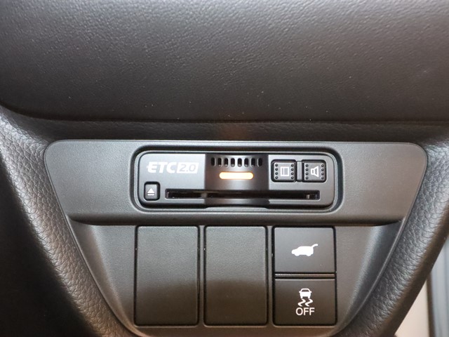 ホンダ ＺＲ－Ｖ18枚目