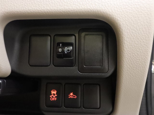 ニッサン デイズ19枚目