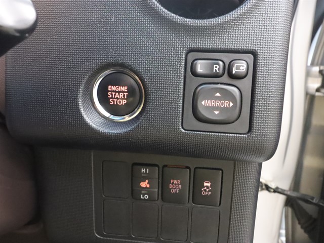 トヨタ ポルテ17枚目