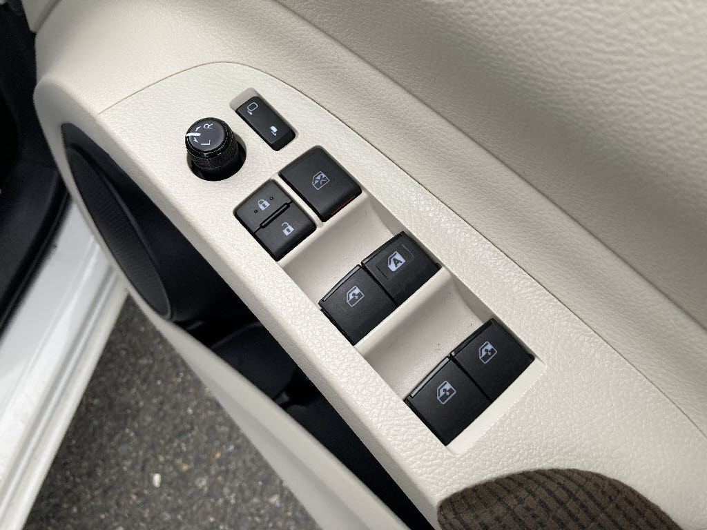 トヨタ シエンタ ハイブリッド18枚目