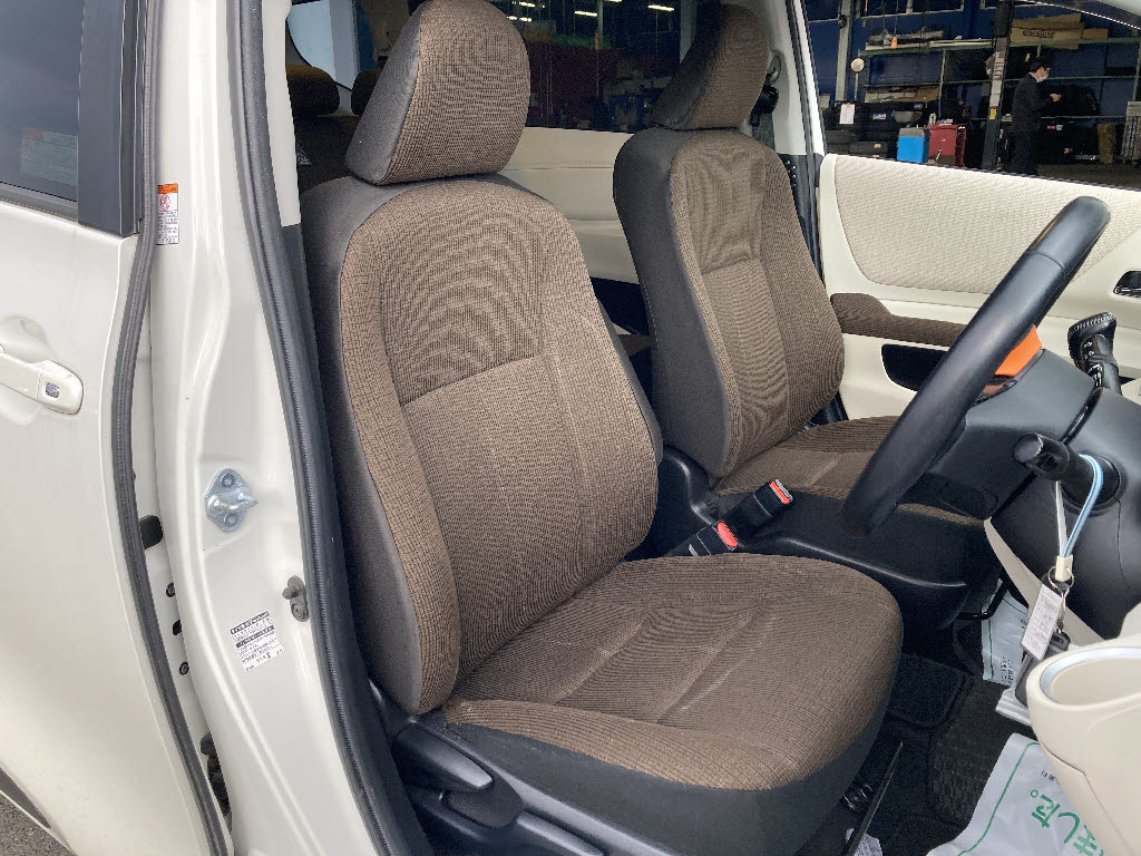 トヨタ シエンタ ハイブリッド19枚目