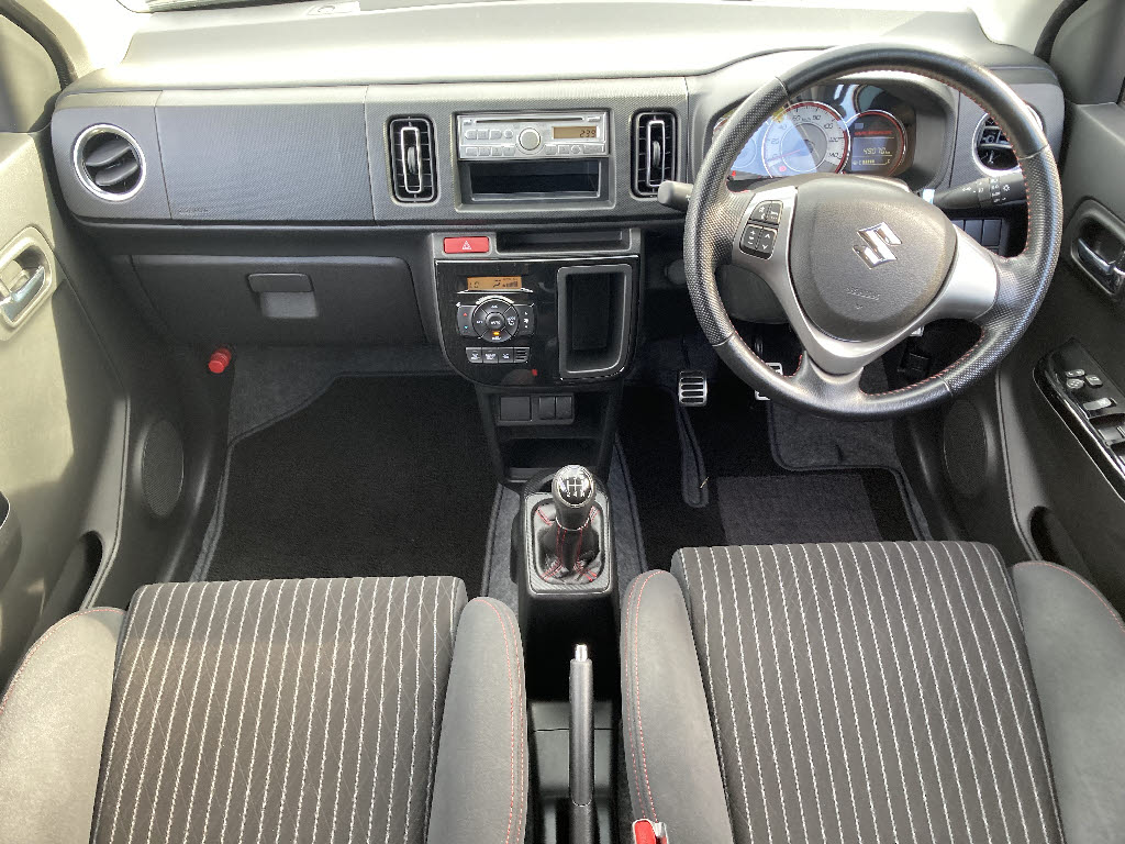 スズキ アルト2枚目