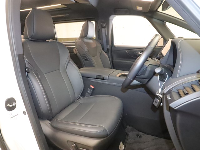 トヨタ アルファード3枚目