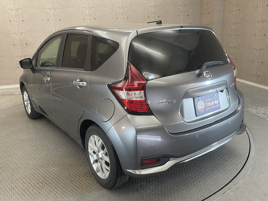 ニッサン ノート12枚目