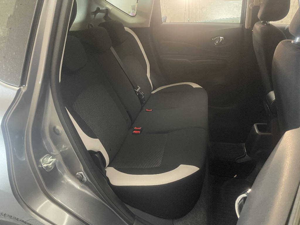 ニッサン ノート4枚目