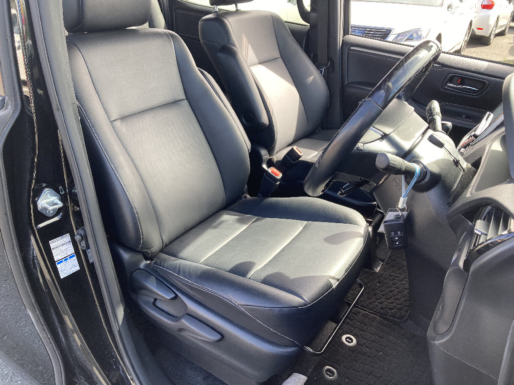 トヨタ エスクァイア12枚目