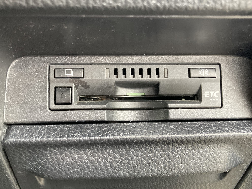 トヨタ ヴォクシー9枚目