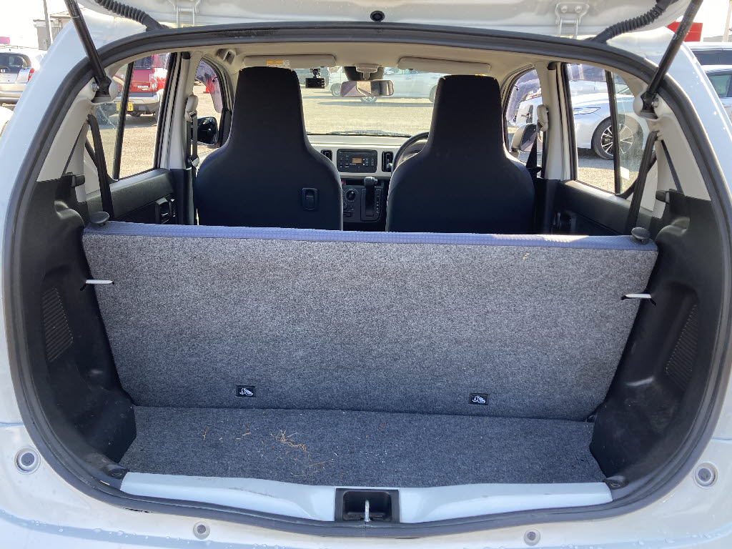 スズキ アルト15枚目