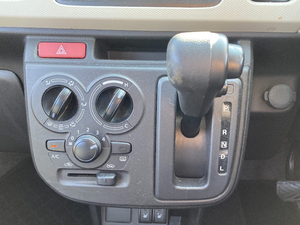 スズキ アルト5枚目