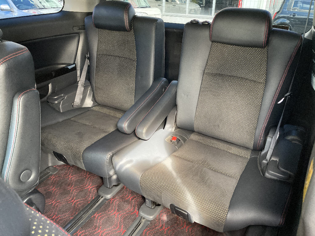 トヨタ ヴェルファイア15枚目