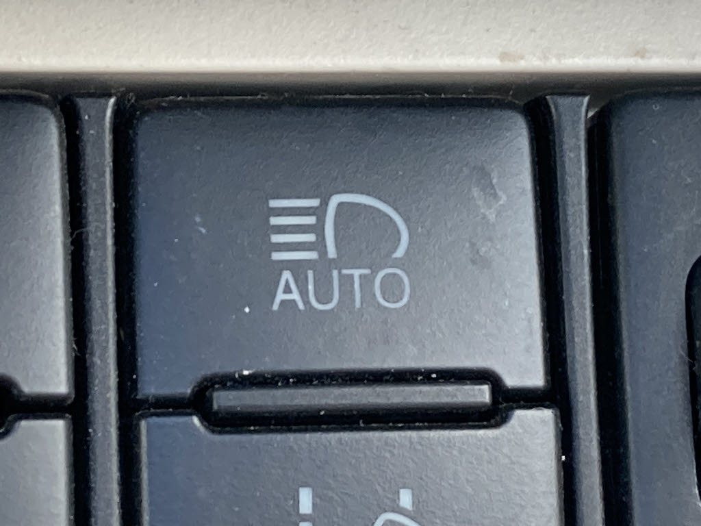 トヨタ シエンタ ハイブリッド12枚目