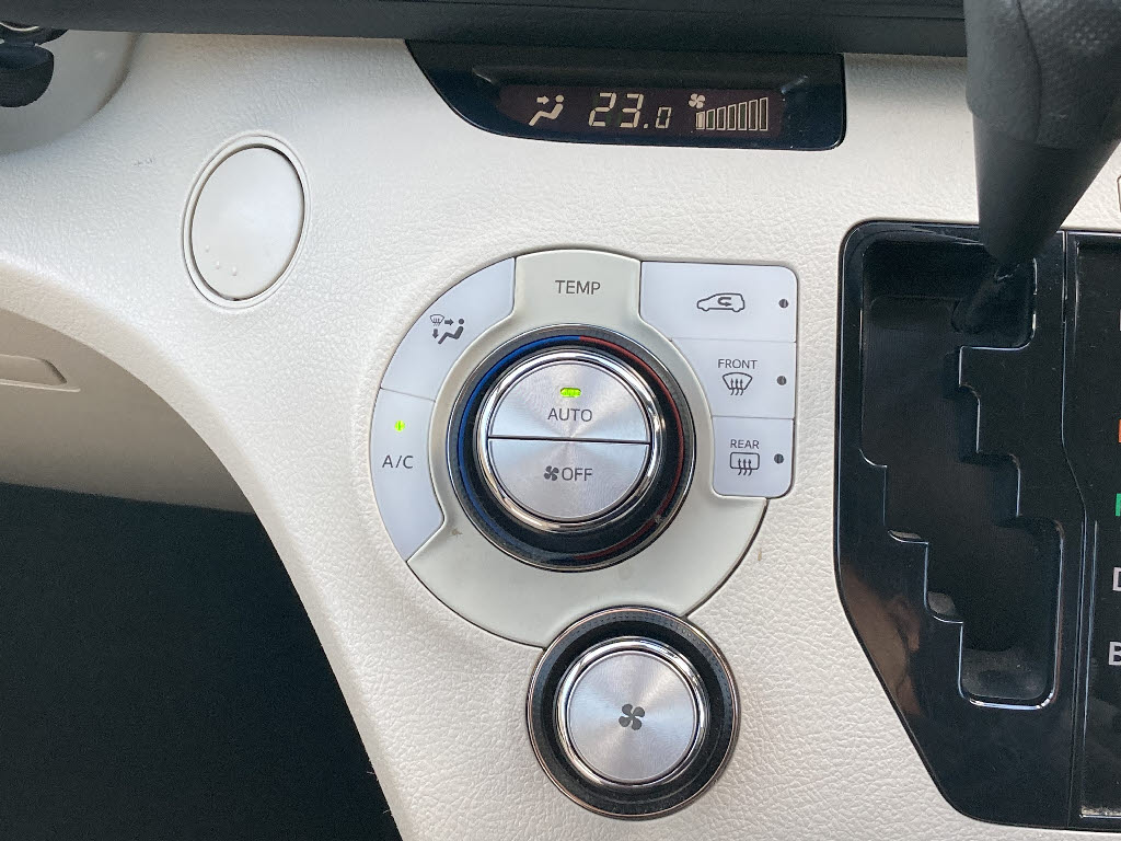 トヨタ シエンタ ハイブリッド19枚目