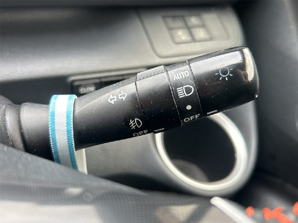 トヨタ シエンタ ハイブリッド10枚目