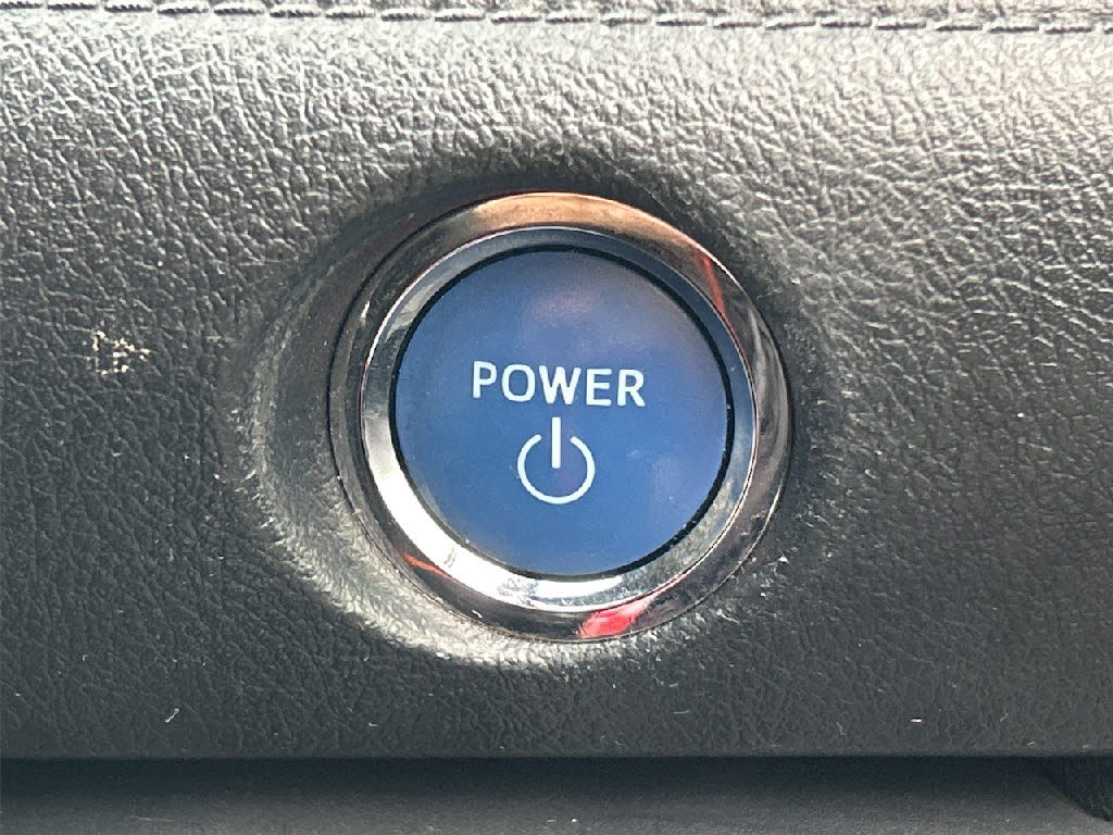 トヨタ シエンタ ハイブリッド13枚目