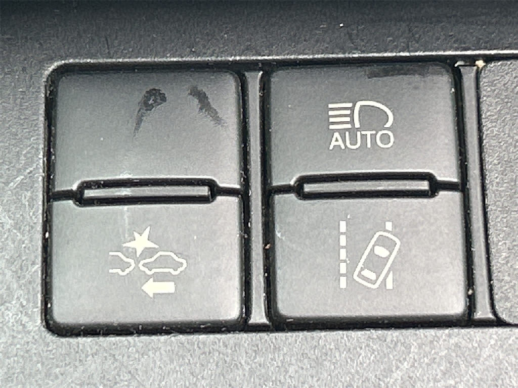 トヨタ シエンタ ハイブリッド15枚目