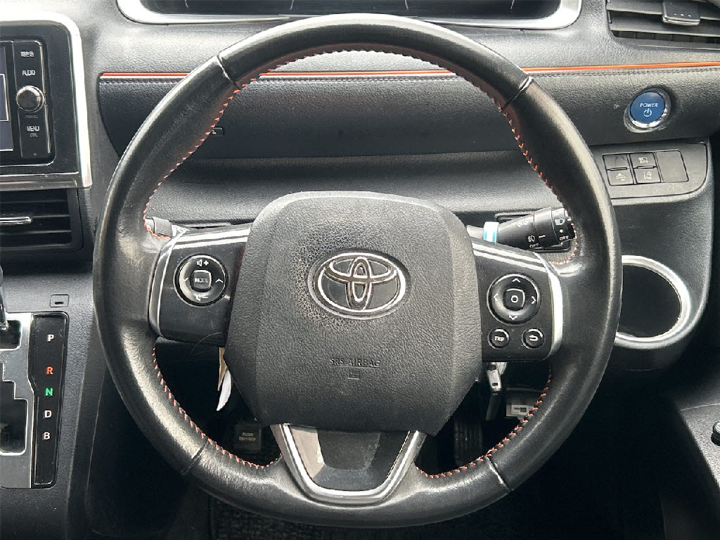 トヨタ シエンタ ハイブリッド4枚目