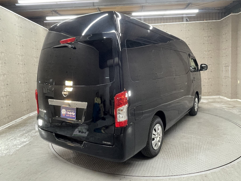 ニッサン キャラバンV1枚目