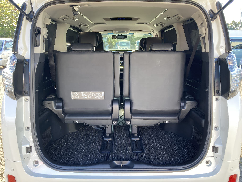 トヨタ ヴェルファイア16枚目