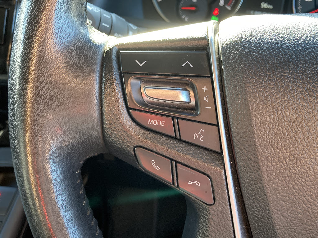 トヨタ ヴェルファイア8枚目