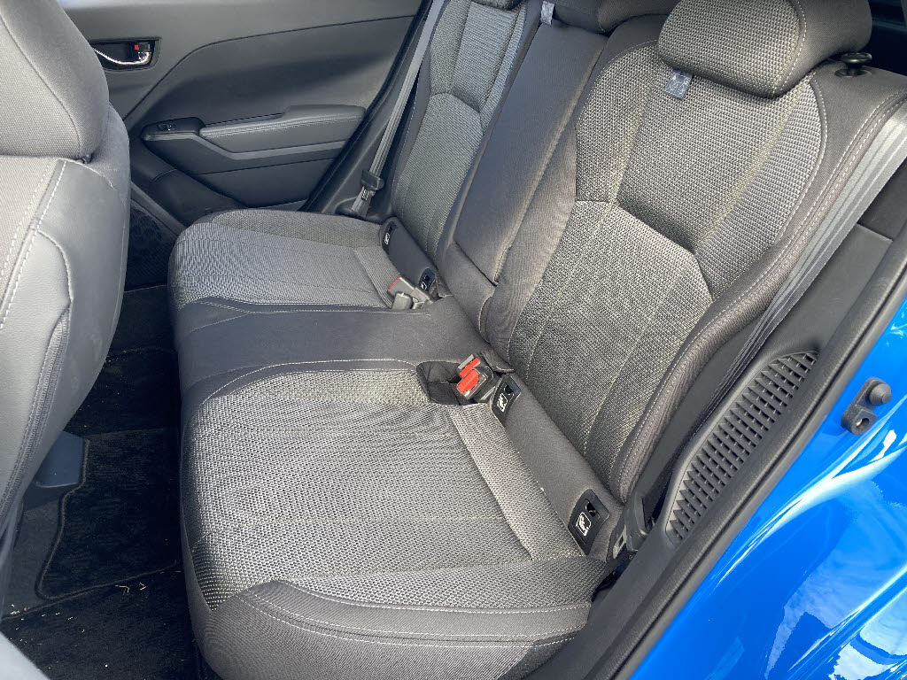 スバル クロストレック14枚目