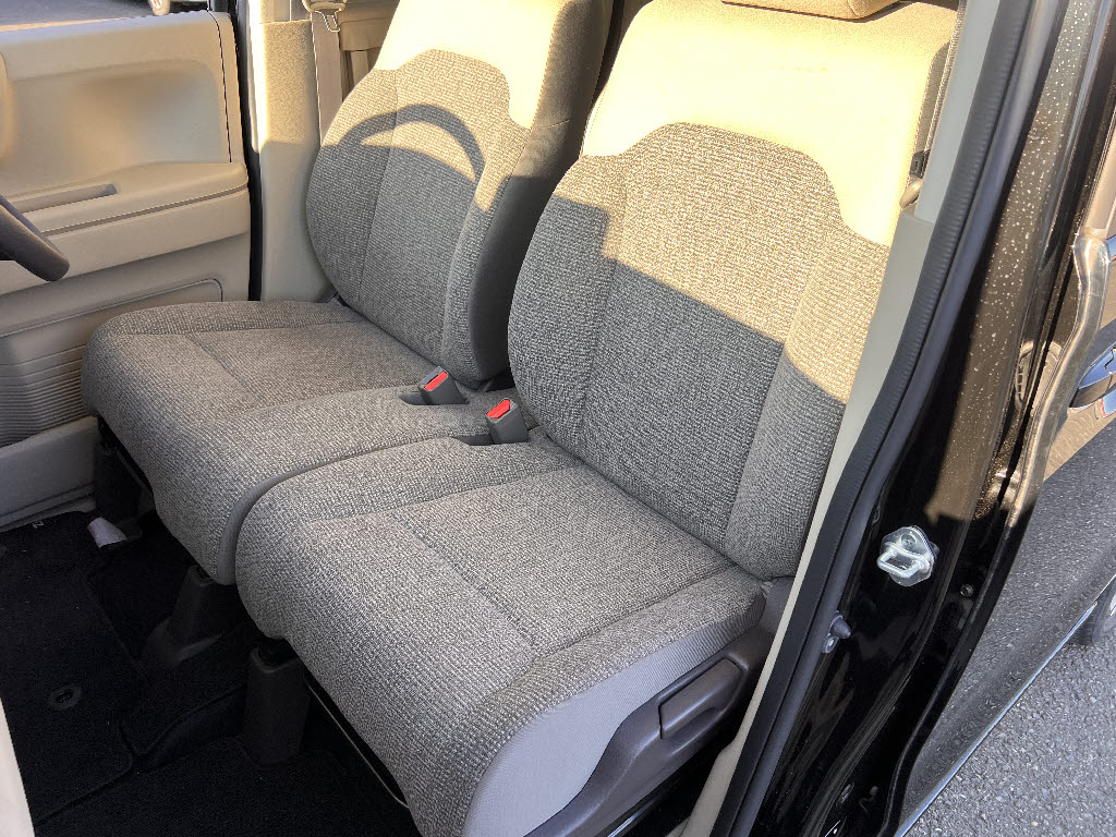 ホンダ N BOX13枚目