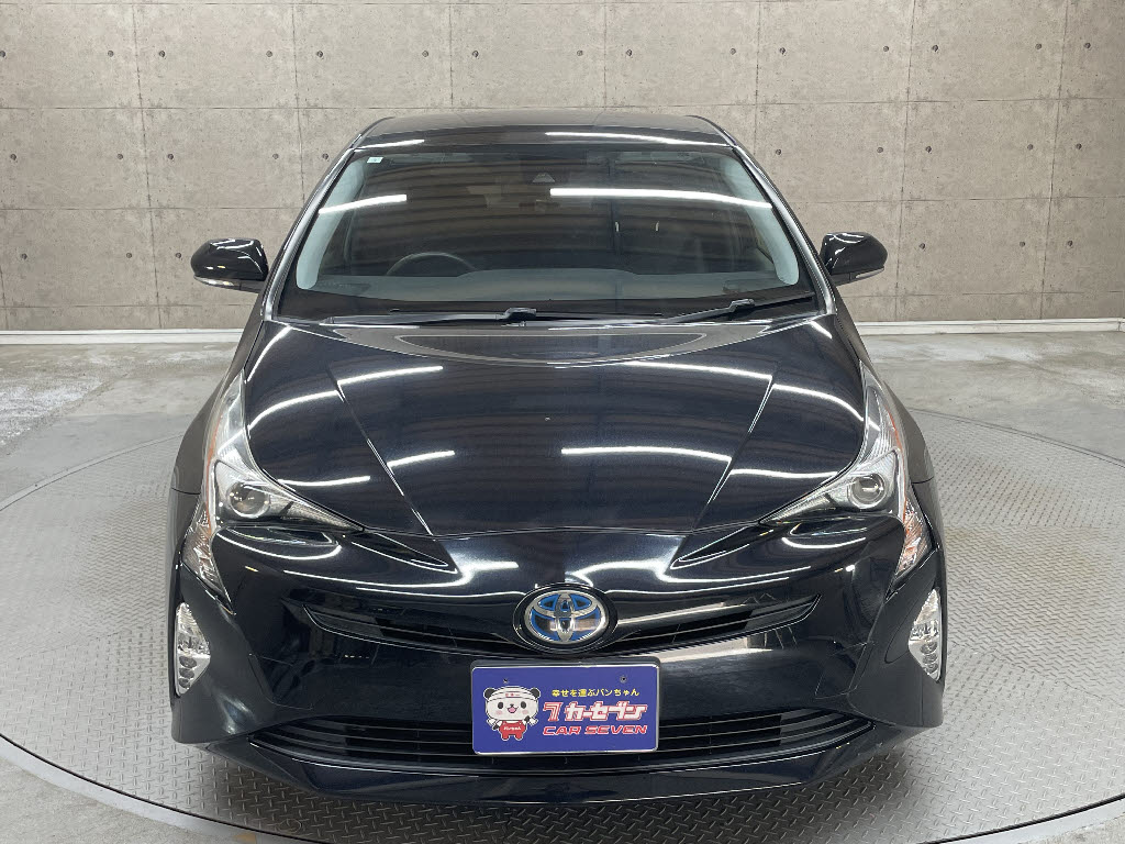 トヨタ プリウス8枚目