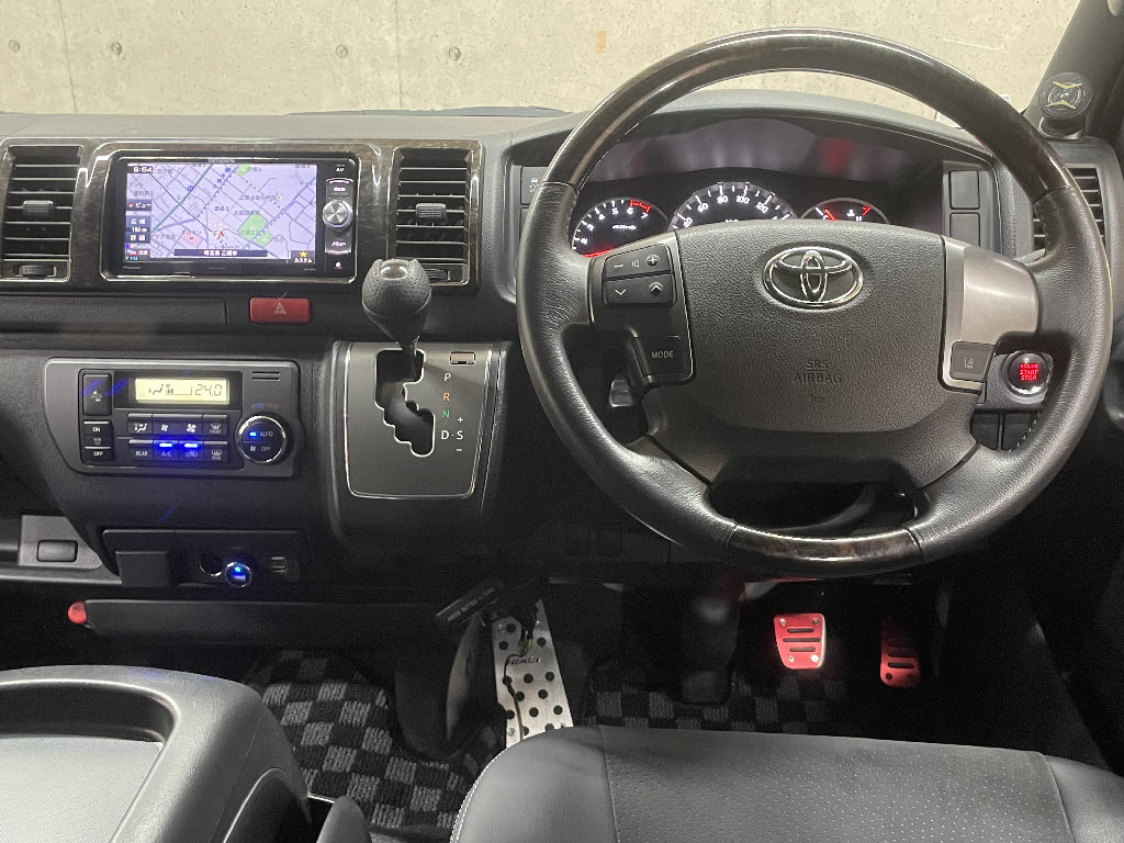 トヨタ レジアスエースV2枚目