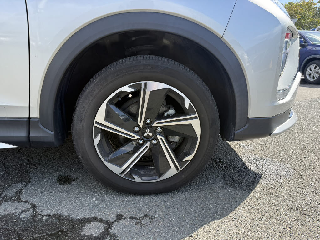 三菱 エクリプスクロス13枚目