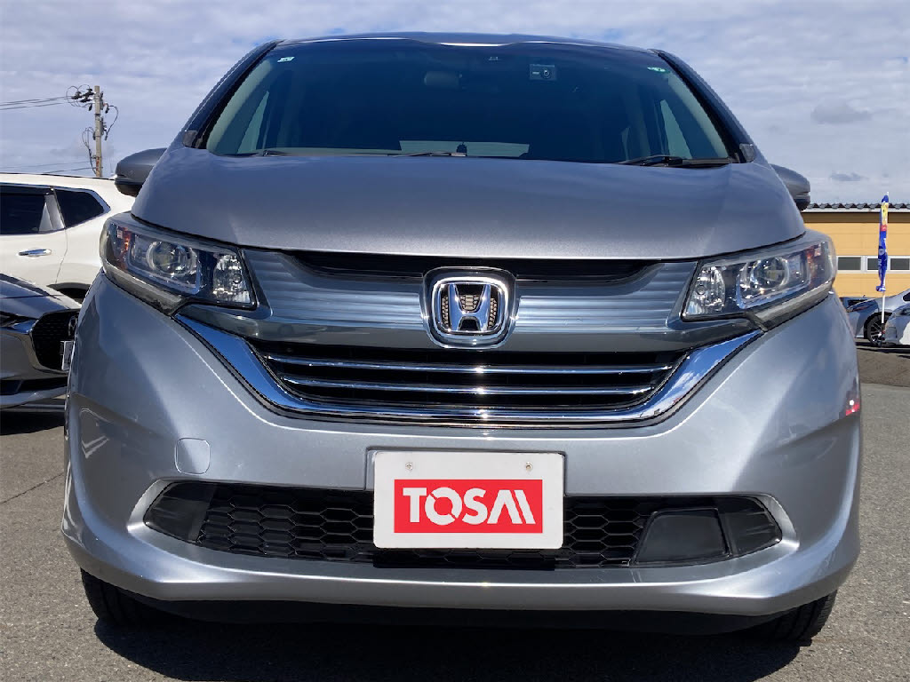 ホンダ フリードハイブリッド2枚目